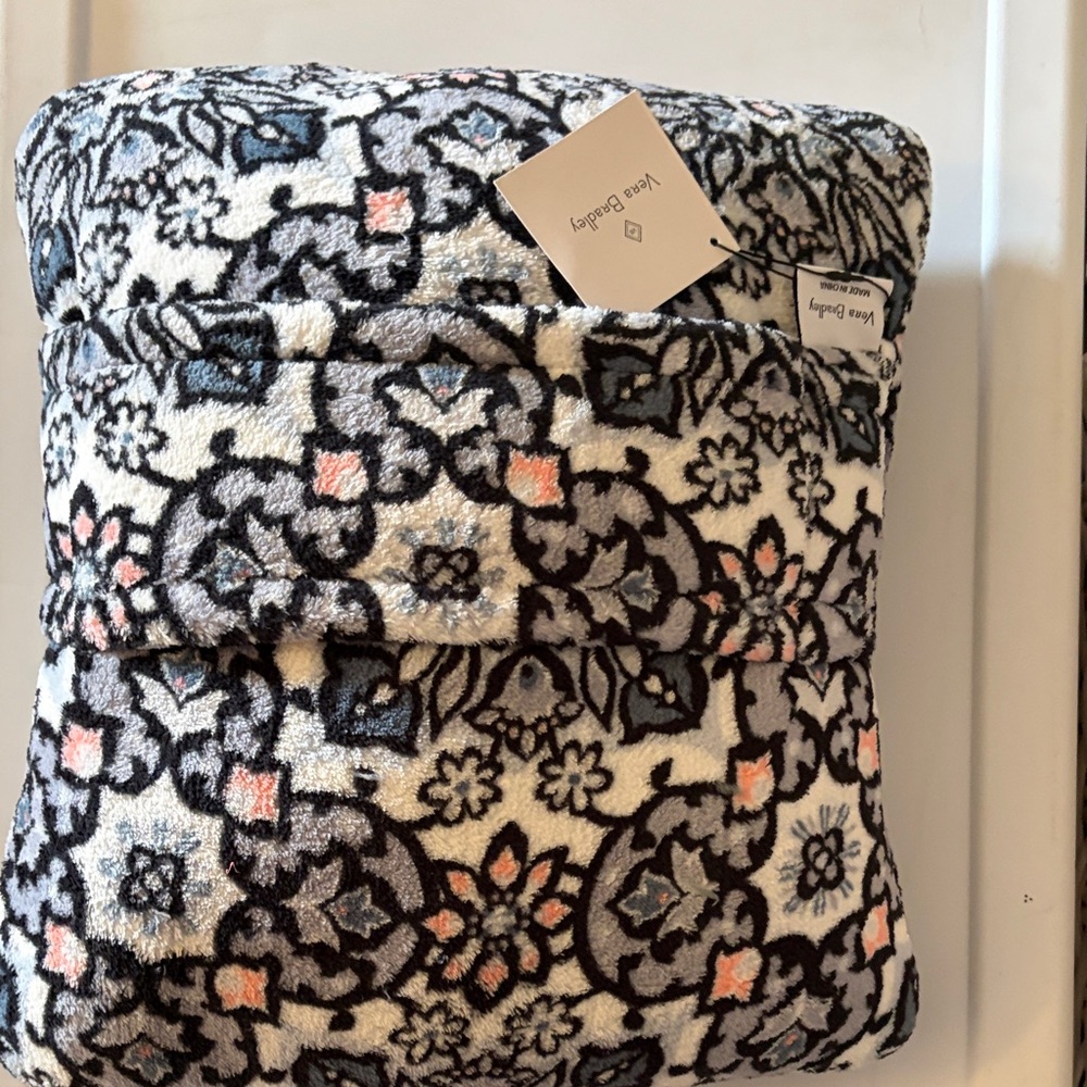 Vera Bradley Floral Pattern travel Blanket - Black, White, Pink